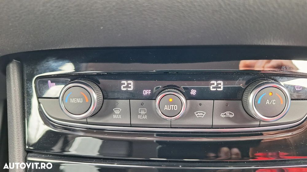 Opel Grandland X 1.2 Turbo START/STOP Innovation Aut. - 12