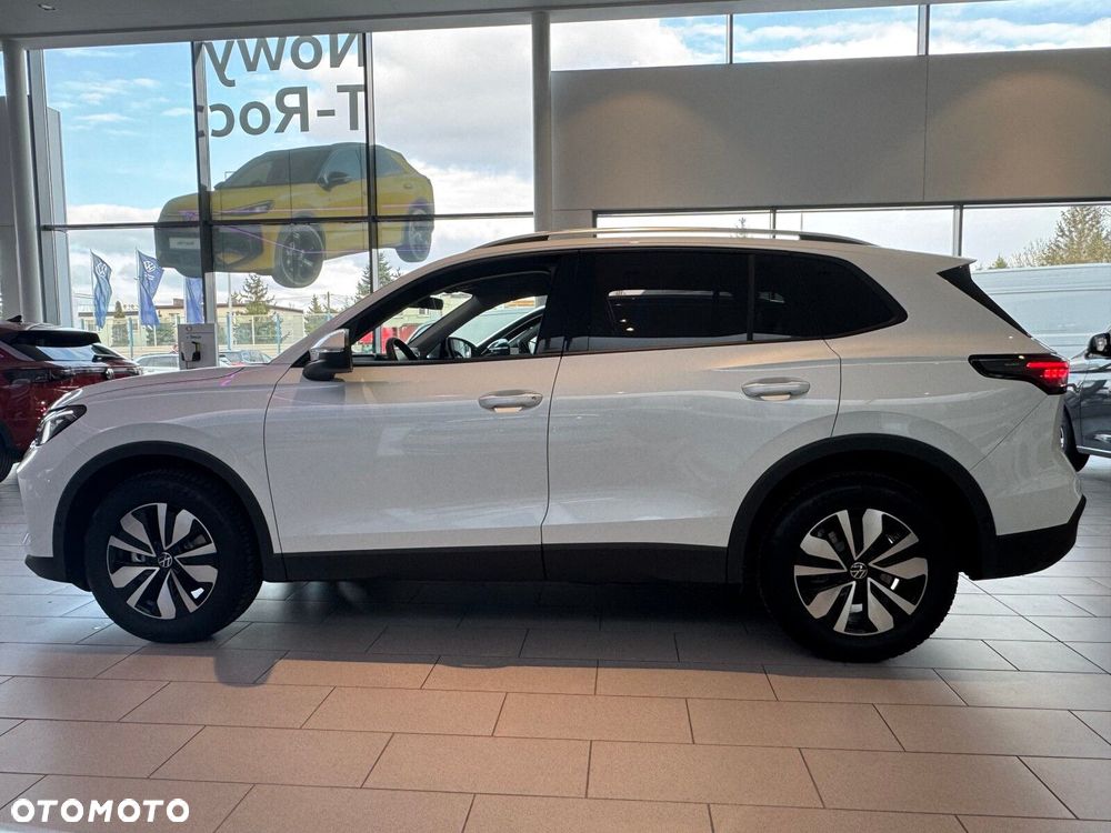 Volkswagen Tiguan - 4