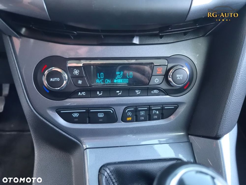 Ford Focus - 34