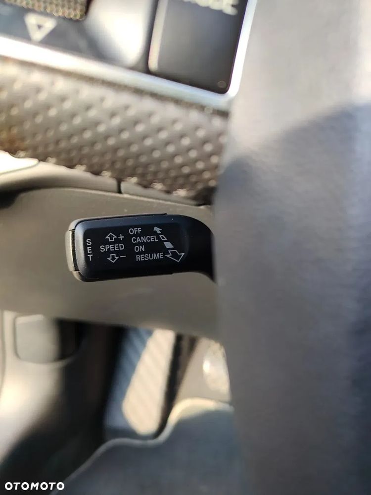 Audi A4 Avant 2.0 TFSI S line Sportpaket (plus) - 24