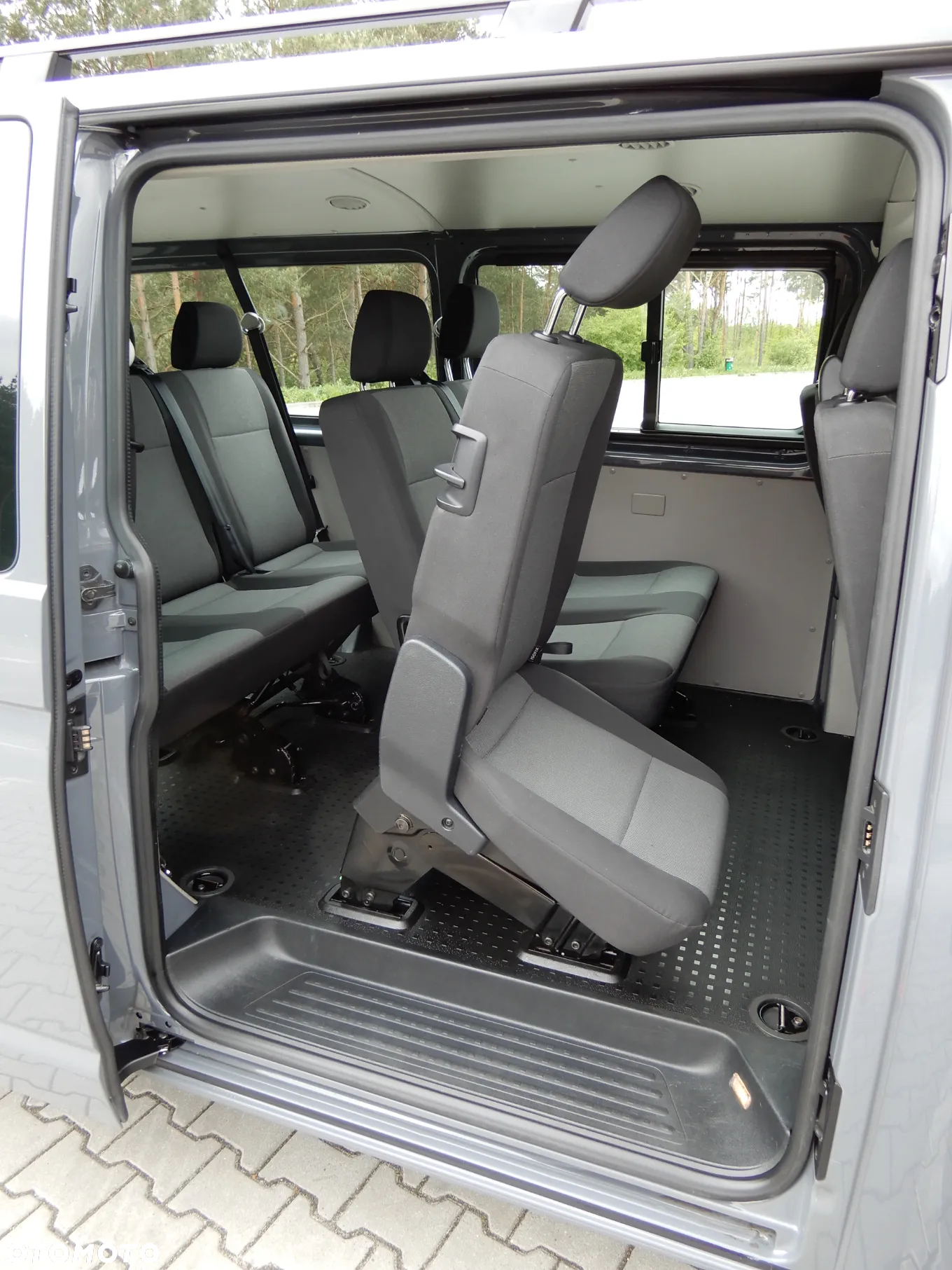 Volkswagen Transporter - 22