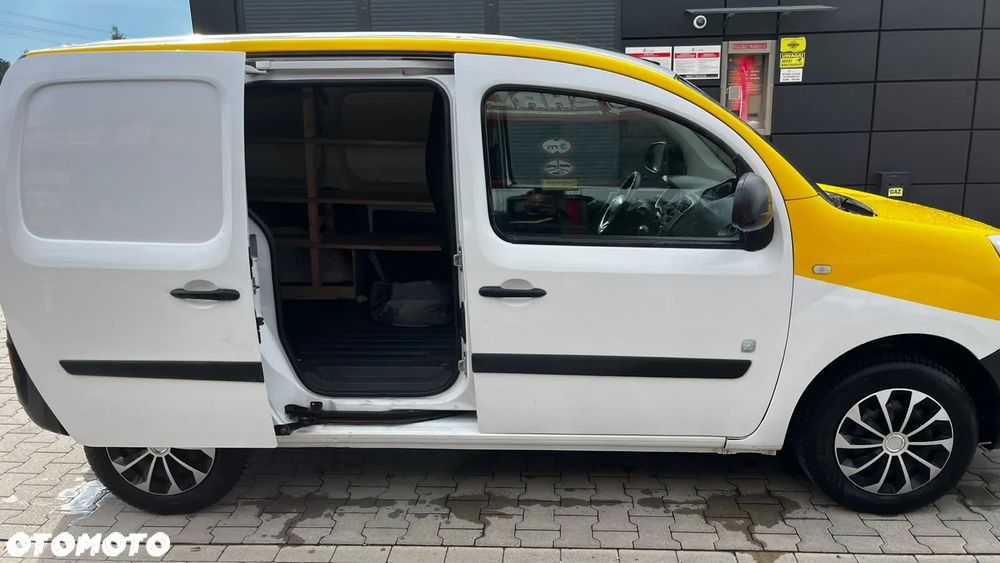 Renault 4 E-Tech - 12