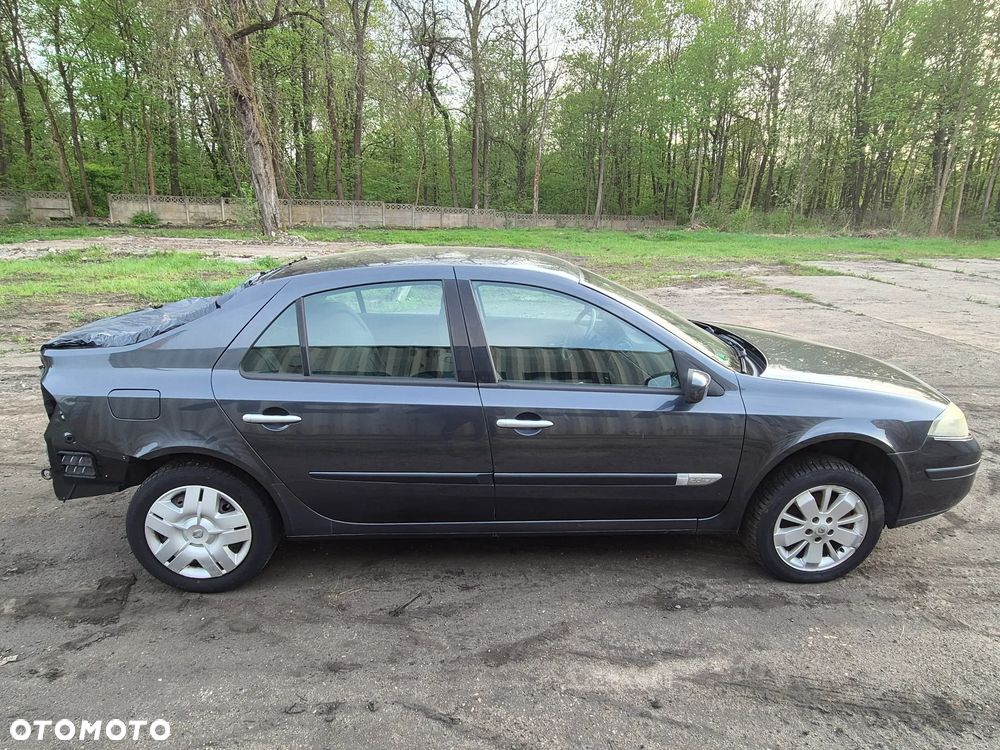 Renault Laguna 2.0 Authentique - 6