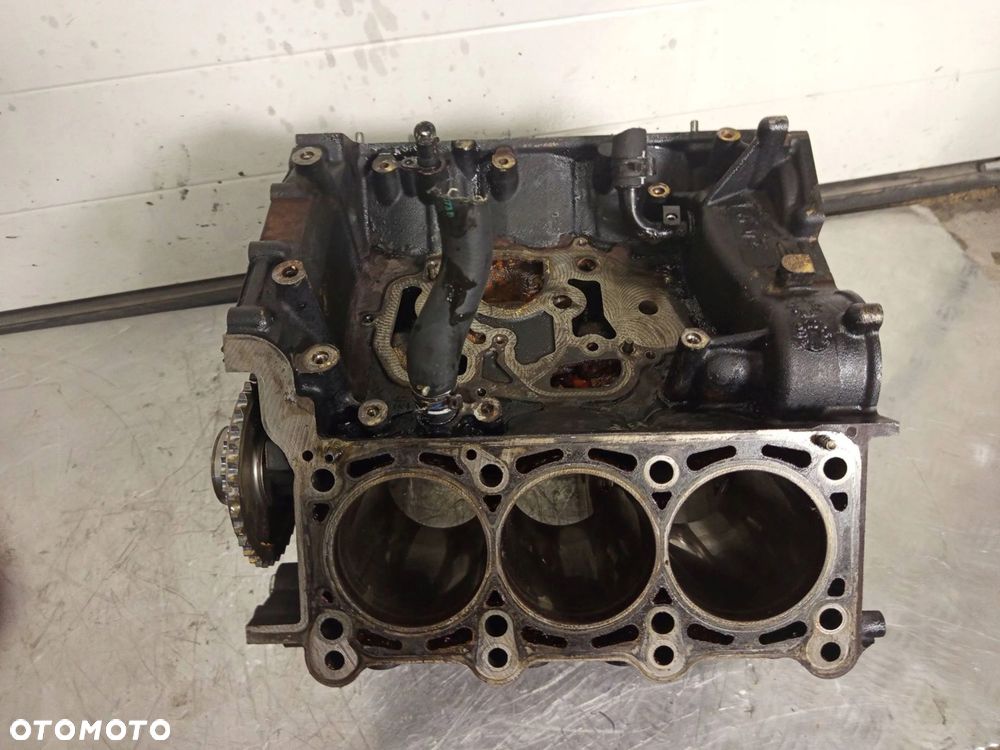 Blok silnika Dół Audi Q7 4L VW Tuareg 3.0 TDI V6 BUG 059103021B - 6