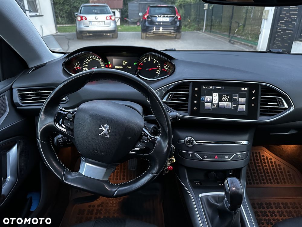 Peugeot 308 - 17