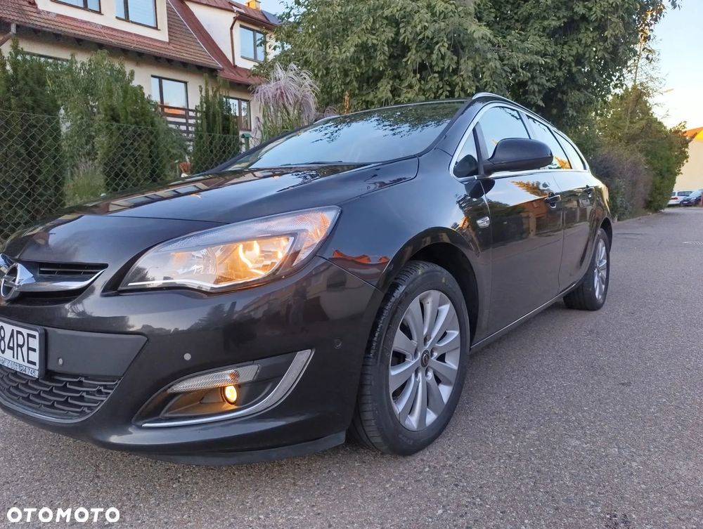 Opel Astra - 2