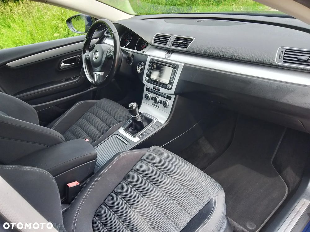 Volkswagen Passat CC 2.0 TDI BlueMotion Technology - 13