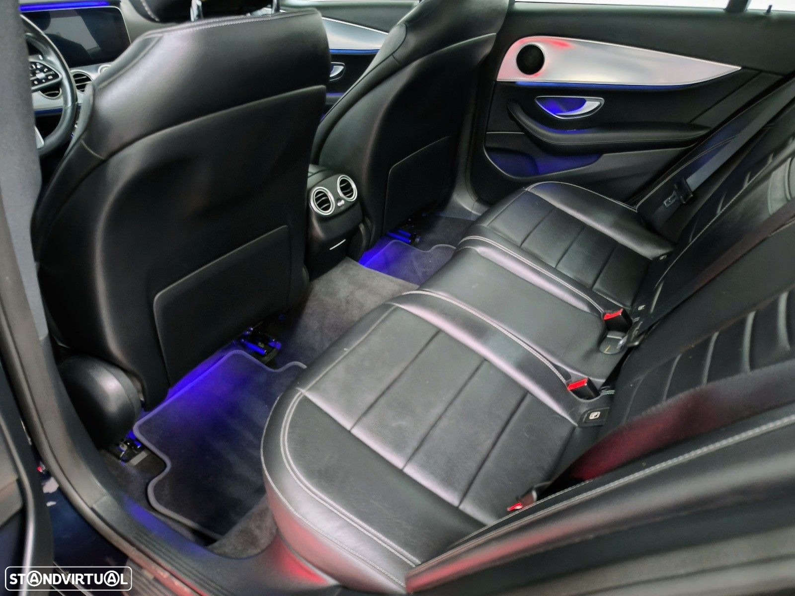 Mercedes-Benz E 220 d Avantgarde - 8