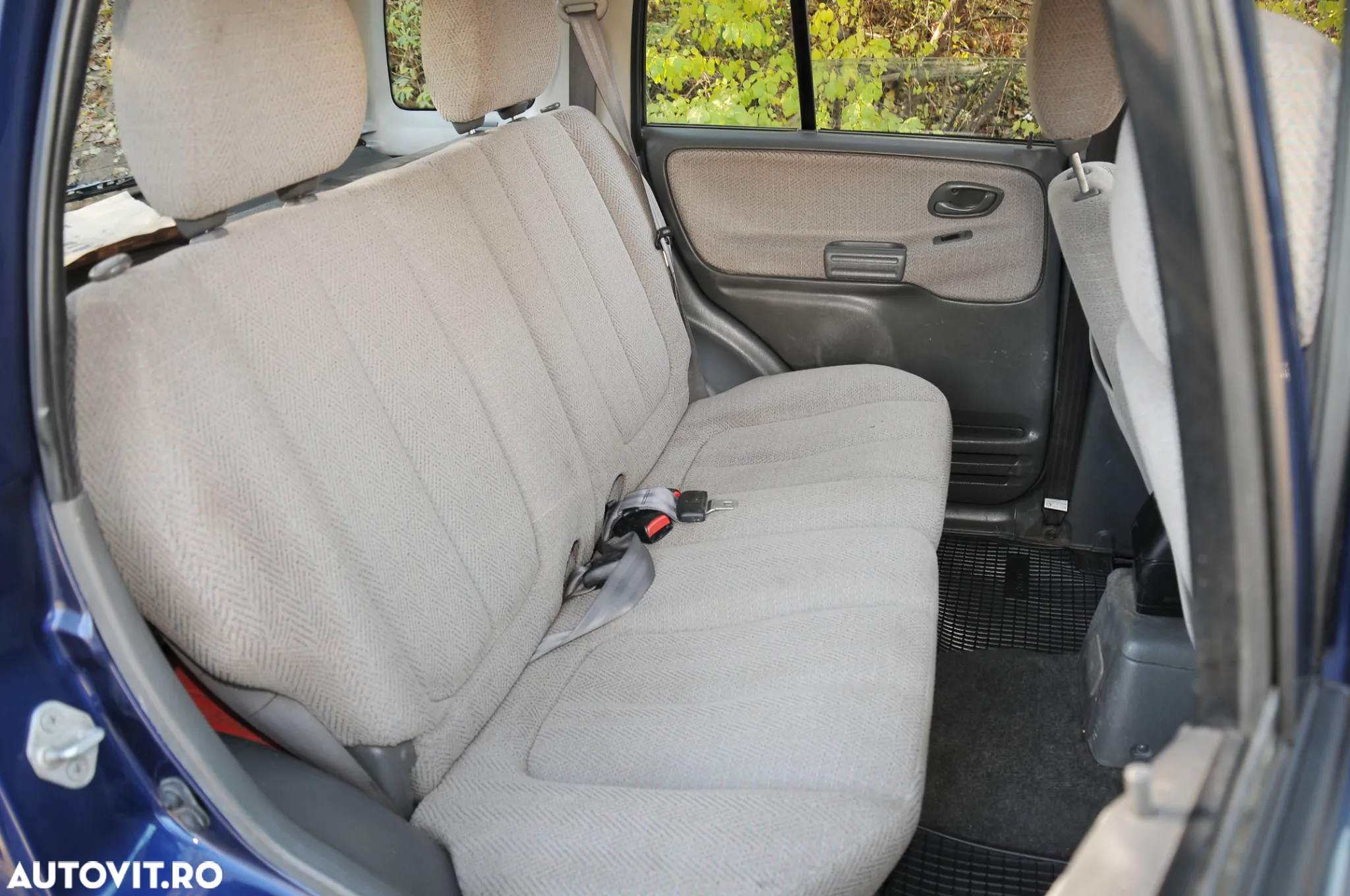 Suzuki Grand Vitara 2.5 V6 Aut - 6