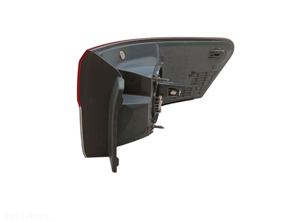 LAMPA LEWY TYŁ TOYOTA AVENSIS T27 LIFT (2012-2015) 1.8 VALVEMATIC 147KM - 4