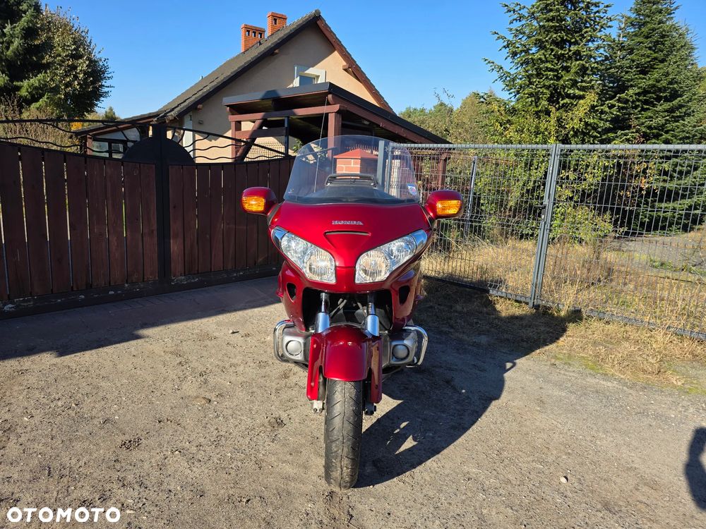 Honda GL - 11