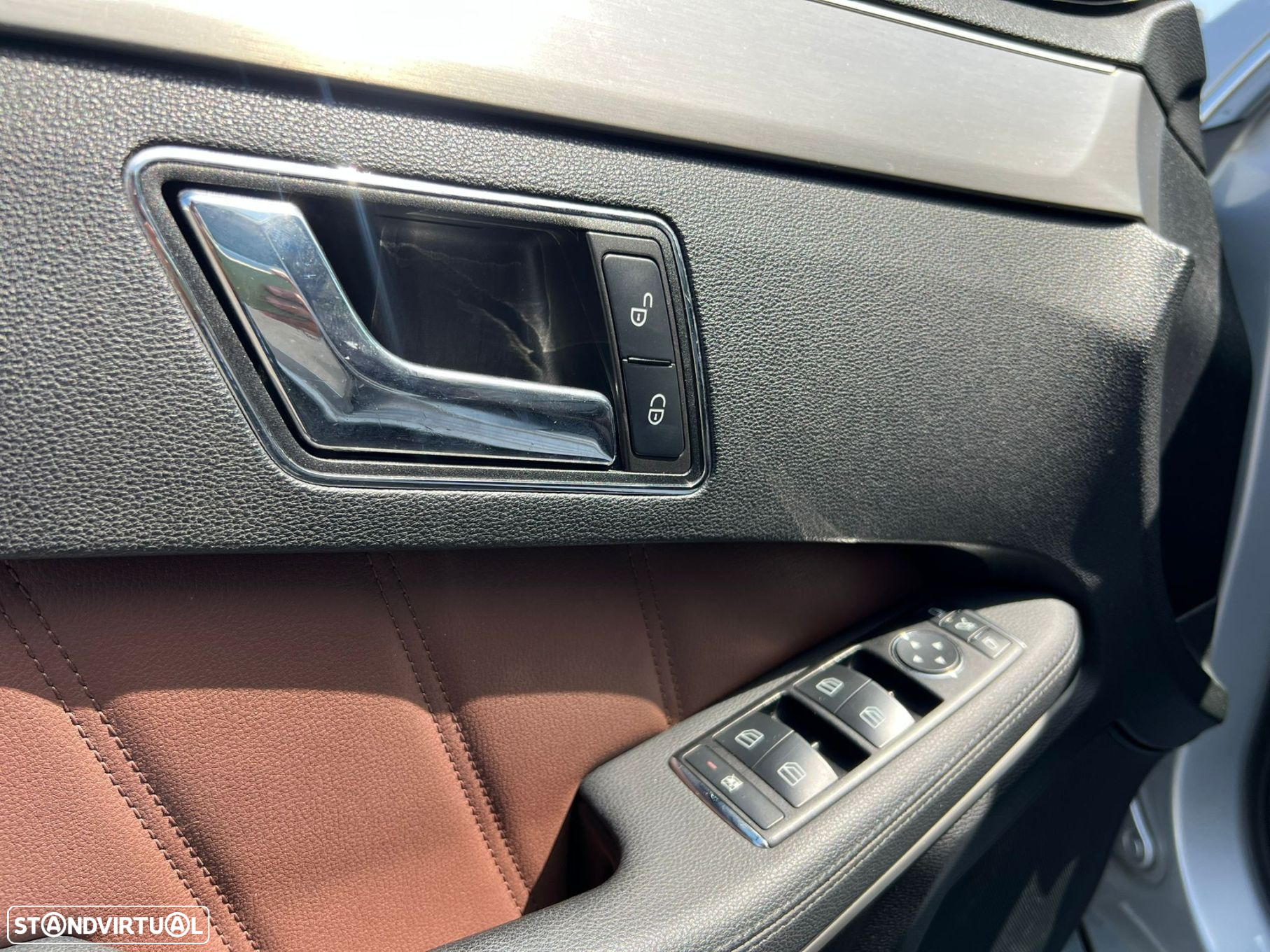 Mercedes-Benz E 350 CGI Avantgarde BlueEfficiency - 39