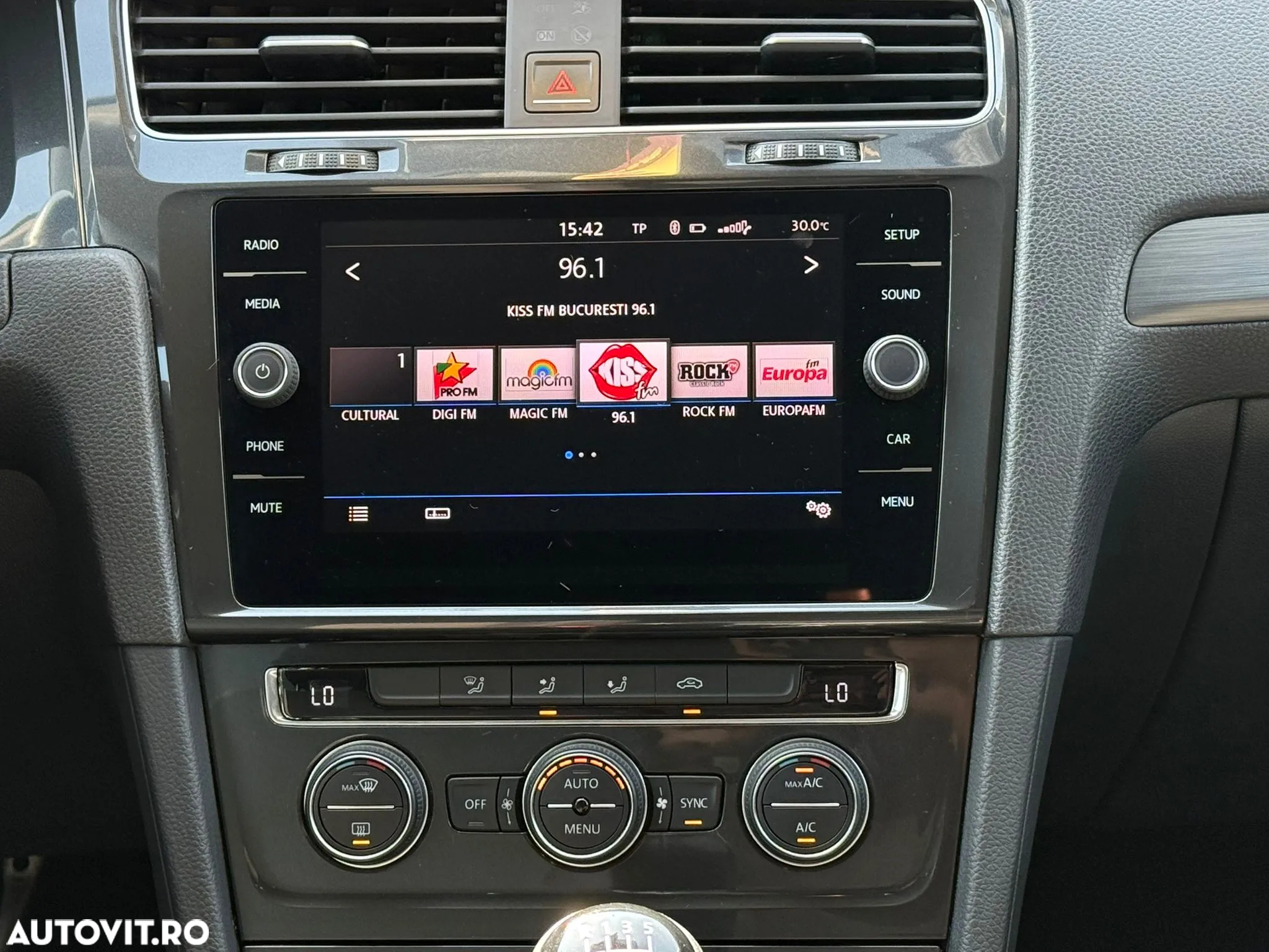Volkswagen Golf 1.6 TDI Comfortline - 9