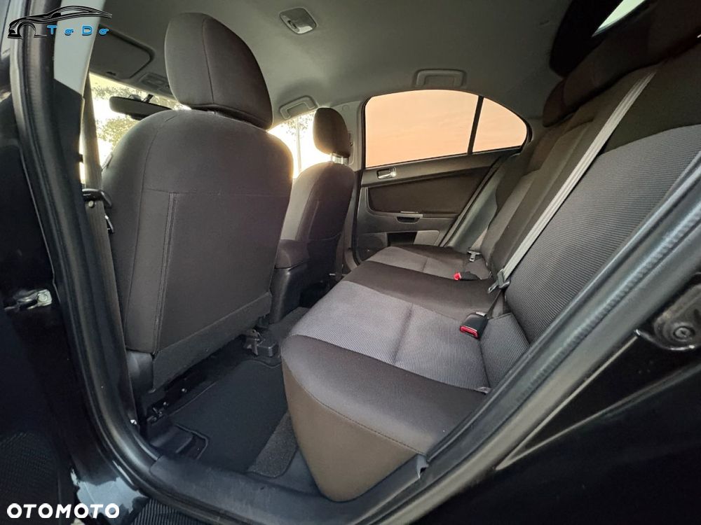 Mitsubishi Lancer 1.8 Clear Tec CVT Plus - 16