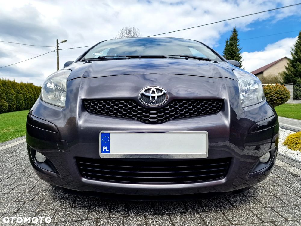 Toyota Yaris 1.33 Prestige - 32