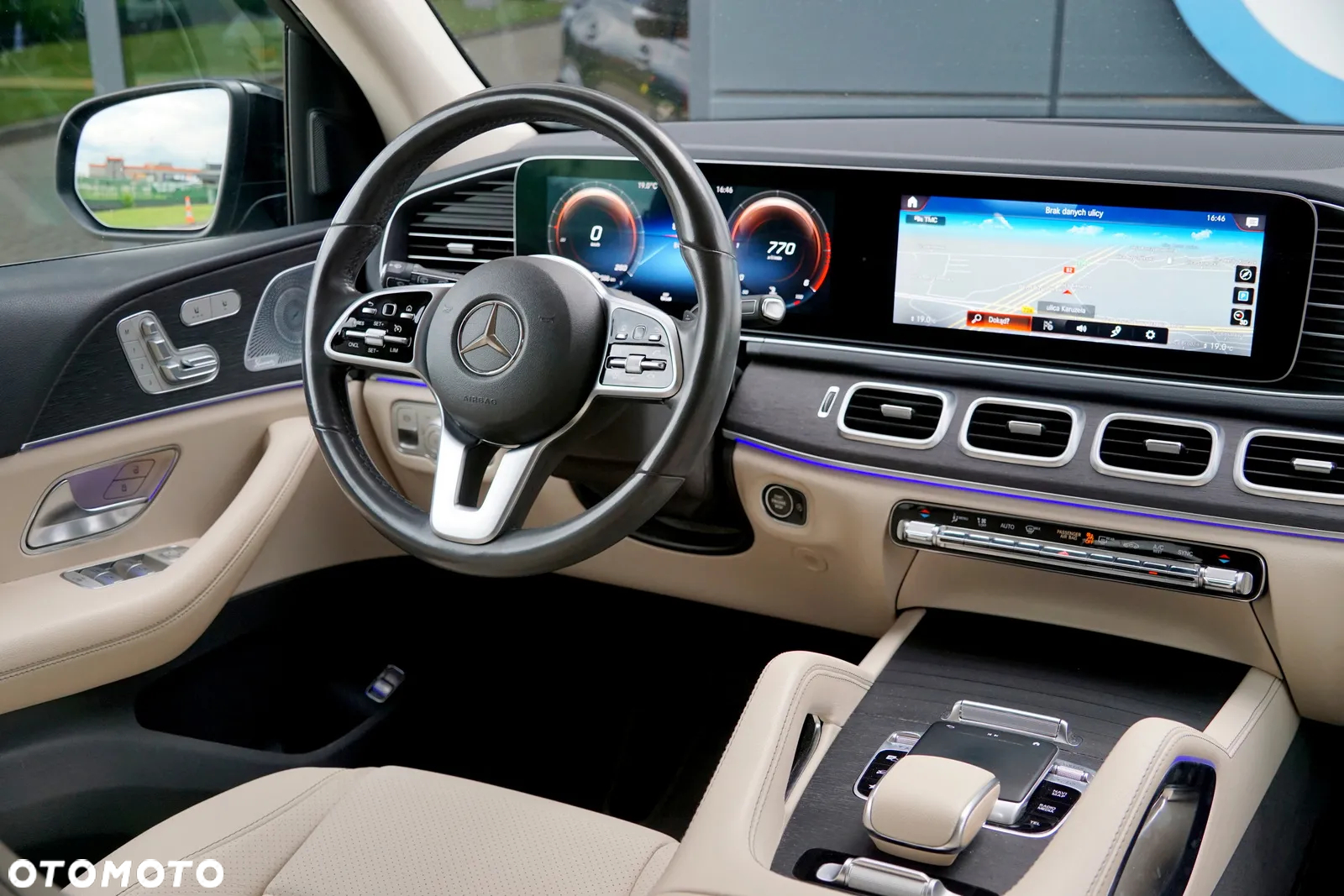 Mercedes-Benz GLE 300 d 4Matic 9G-TRONIC AMG Line - 29