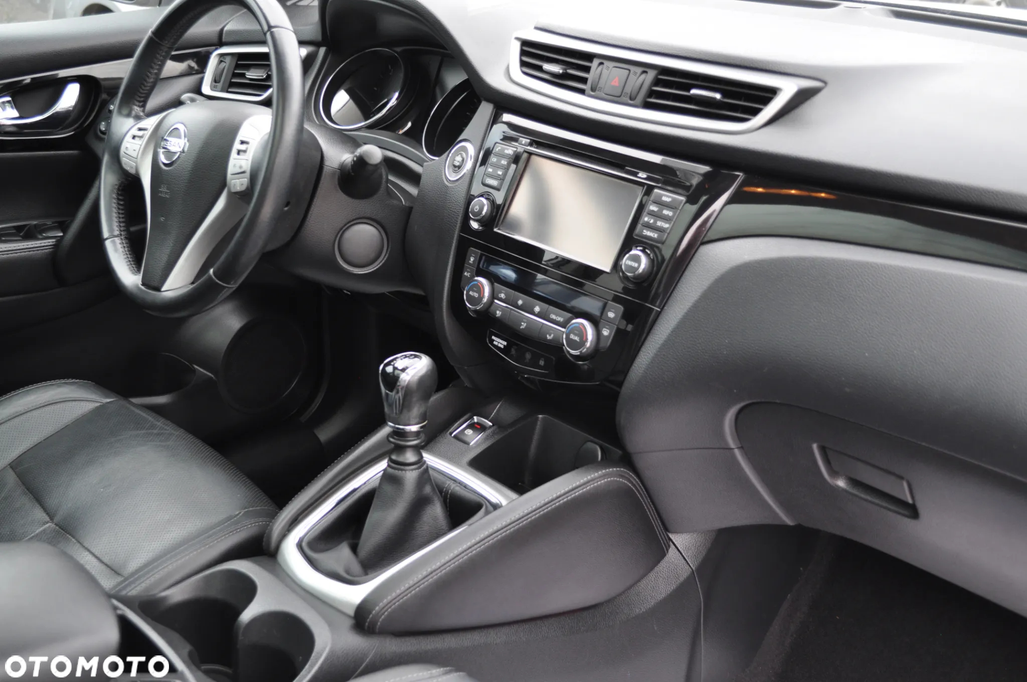 Nissan Qashqai 1.6 DCi Tekna - 17