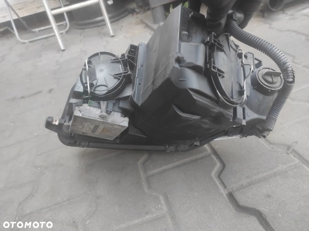 AUDI A3 8P 03-08R LAMPA LEWA PRAWA PRZEDNIA LEWY PRAWY PRZÓD BIXENON SKRĘTNY EUROPA 8P0941029R ORYGINALNE CAŁE WYSYŁKA !!!!! - 13