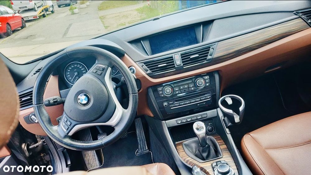 BMW X1 sDrive20d xLine - 3