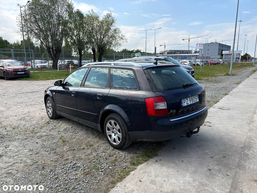 Audi A4 Avant - 5