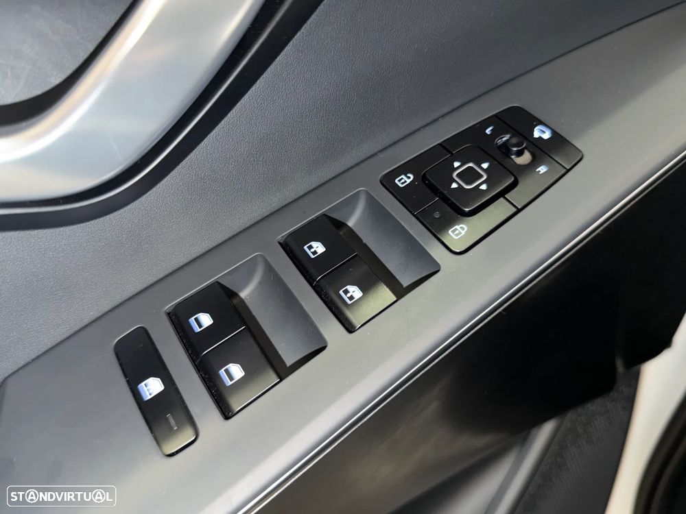 Kia Niro 1.6 GDi HEV Tech - 30