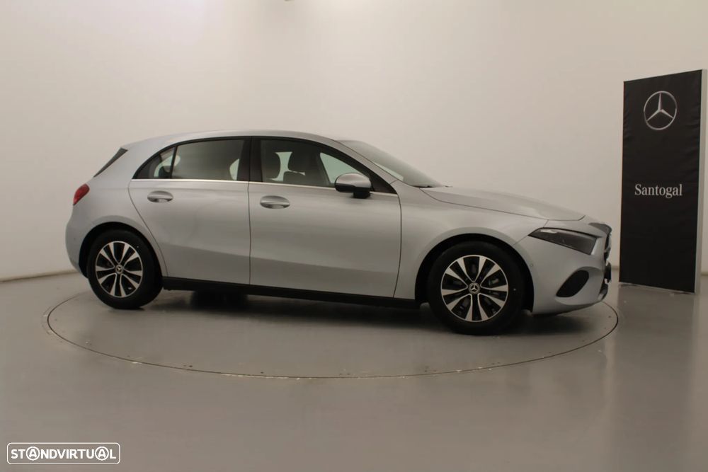Mercedes-Benz A 200 Standard - 3