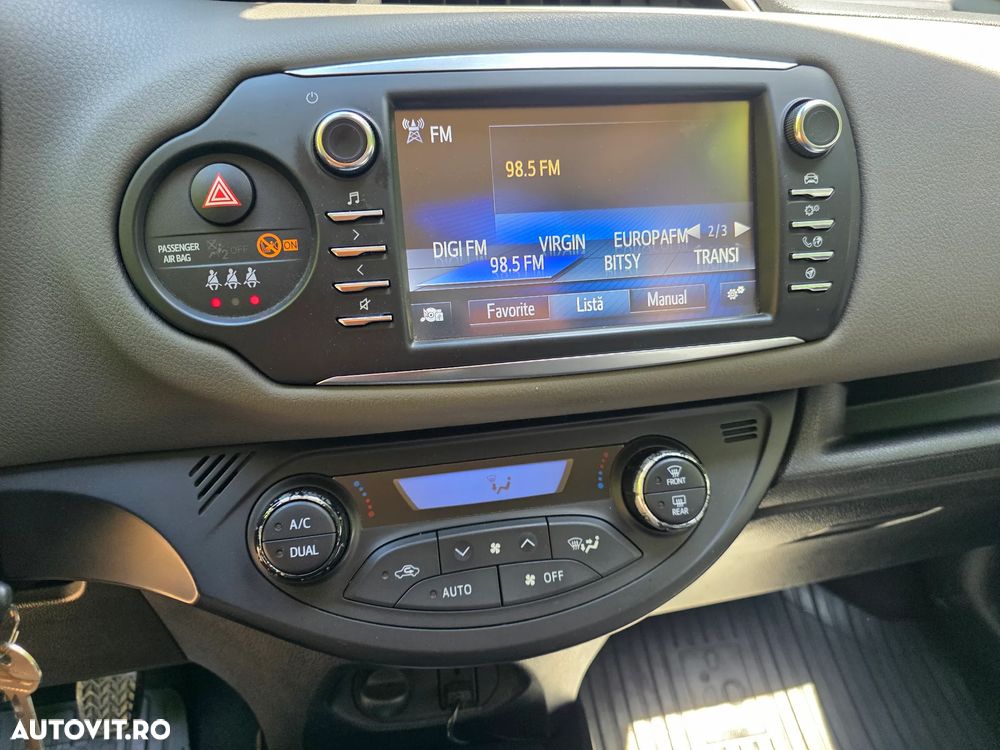 Toyota Yaris 1.5 L VVT-iE Active - 11