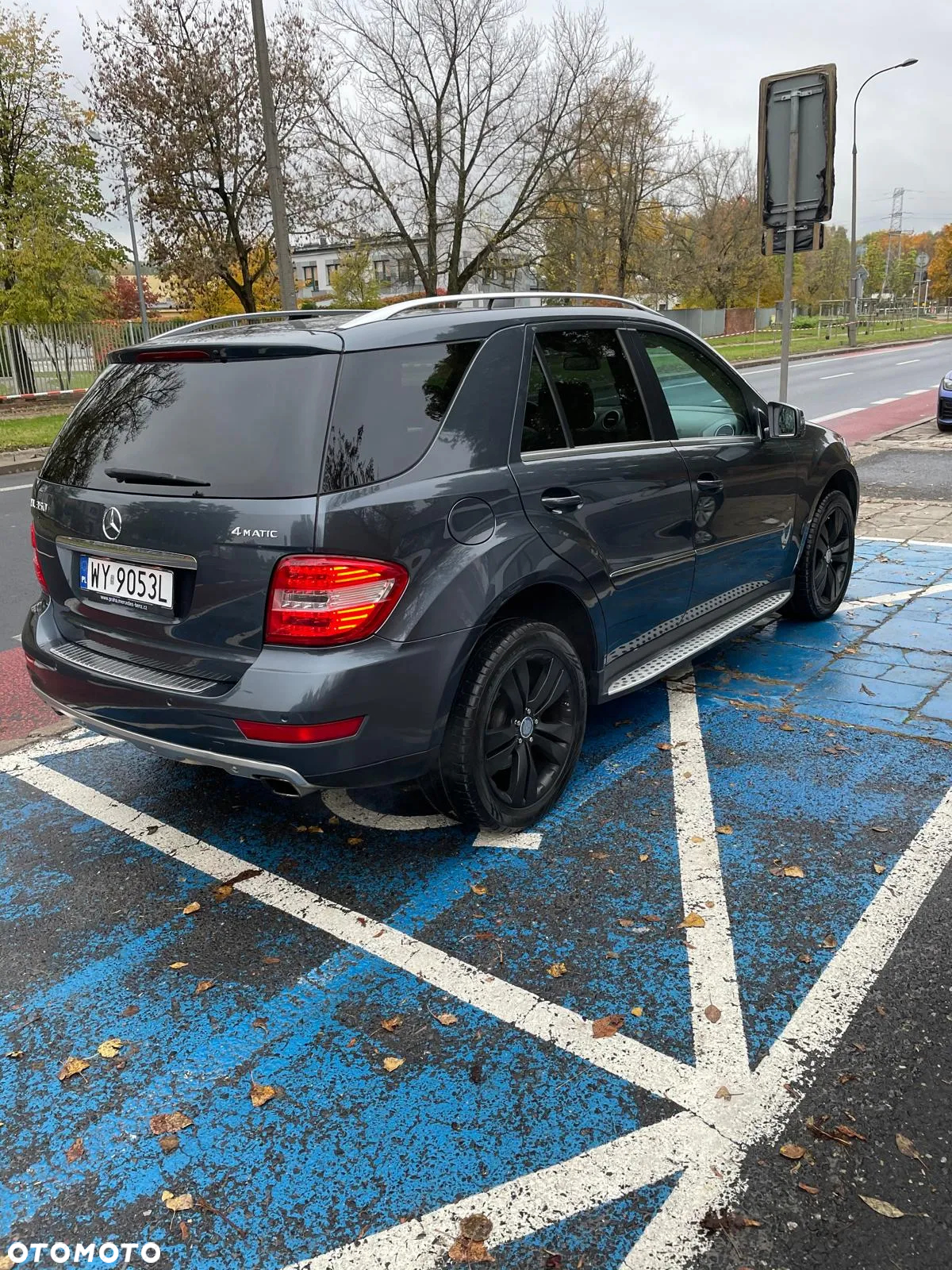 Mercedes-Benz ML 350 4-Matic - 3