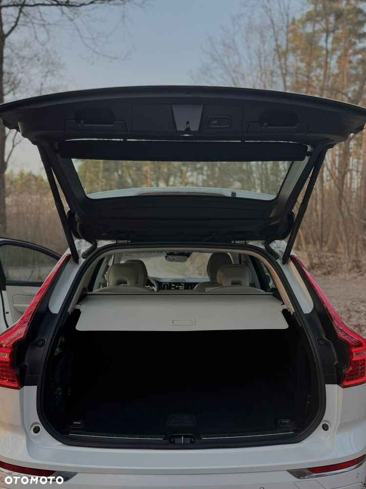 Volvo XC 60 D5 AWD Inscription - 16