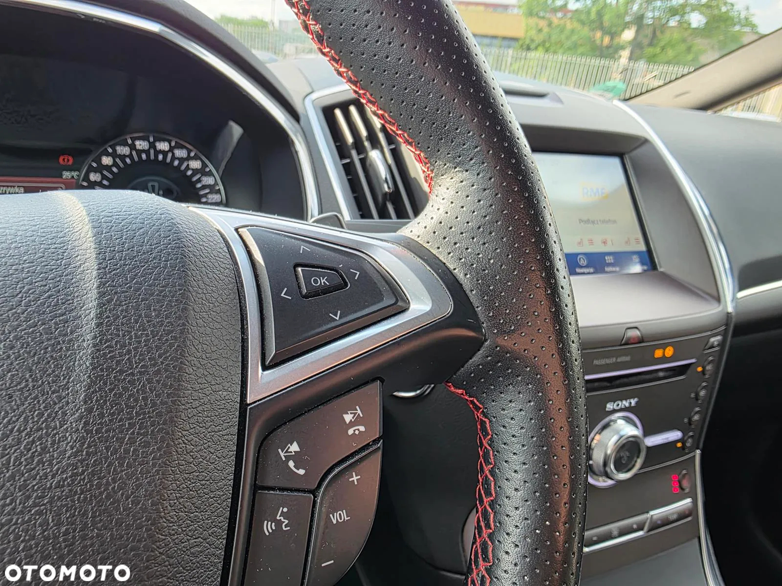 Ford S-Max 2.0 EcoBlue ST-Line - 21