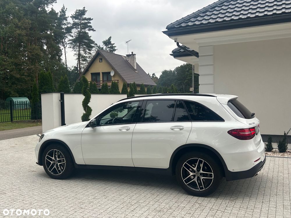 Mercedes-Benz GLC - 9