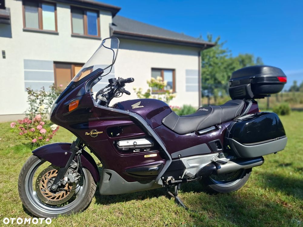 Honda ST - 5