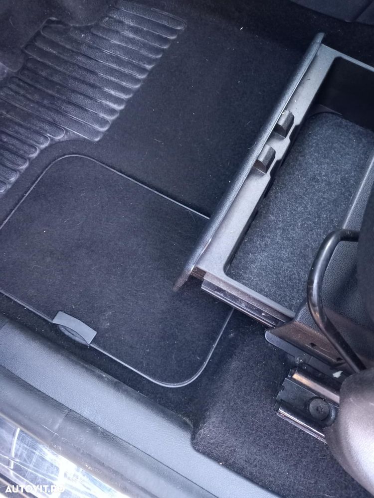 Renault Scenic 2.0 16V 140 CVT Bose Edition - 35