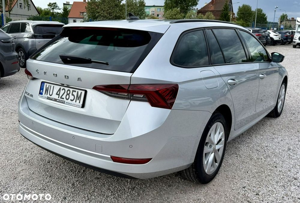 Skoda Octavia 2.0 TDI SCR Ambition - 5