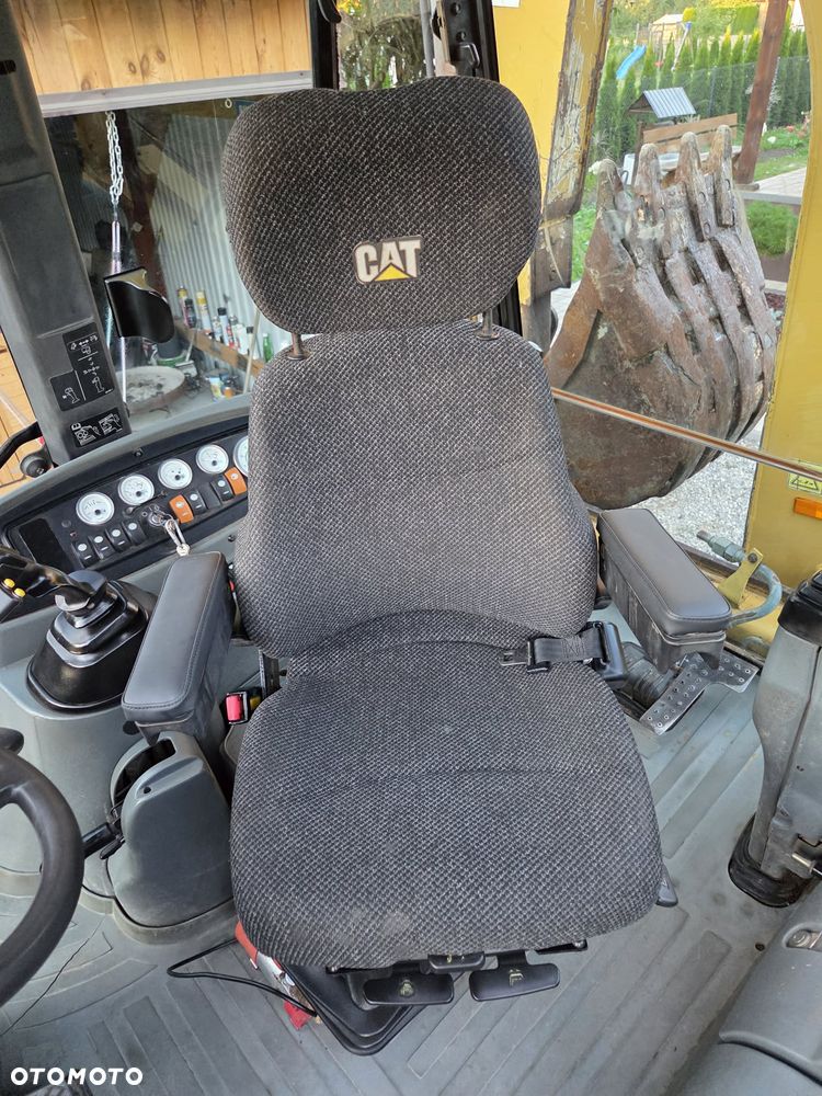Caterpillar CAT 432D - 14