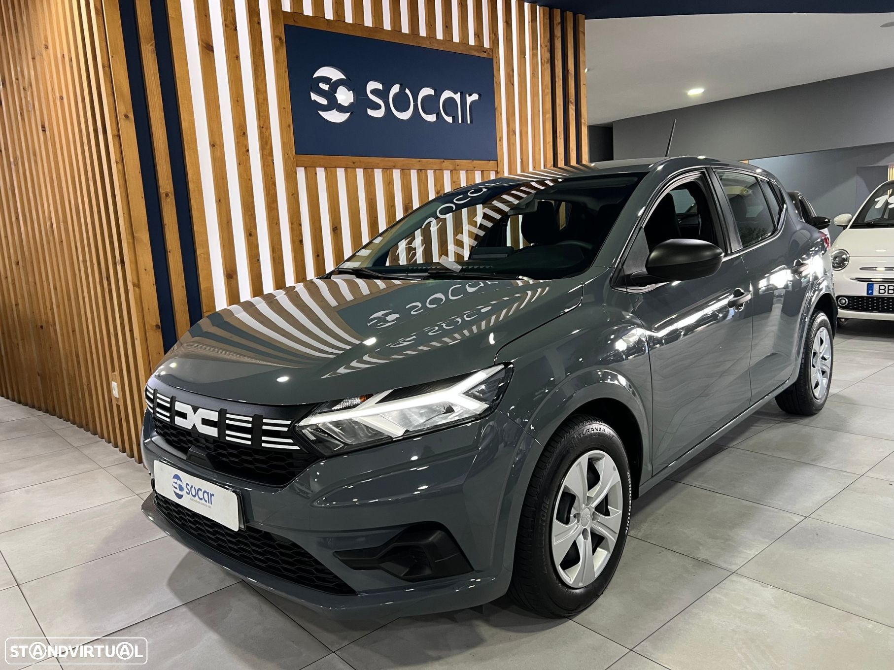 Dacia Sandero 1.0 ECO-G Essential Bi-Fuel - 1