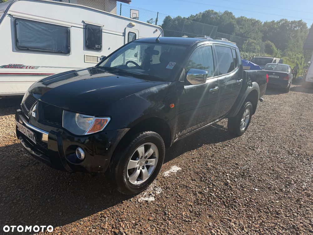 Mitsubishi L200 - 6
