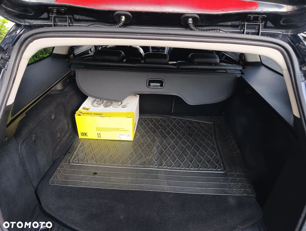 Ford Mondeo 2.0 TDCi Titanium LXS - 35