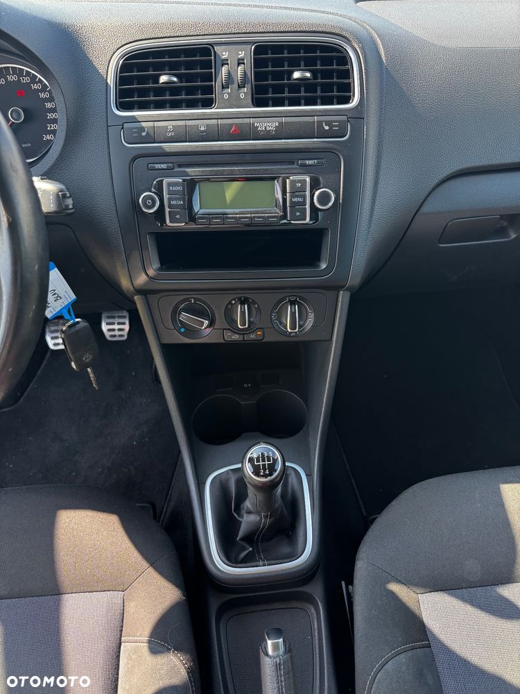 Volkswagen Polo 1.2 Style - 19