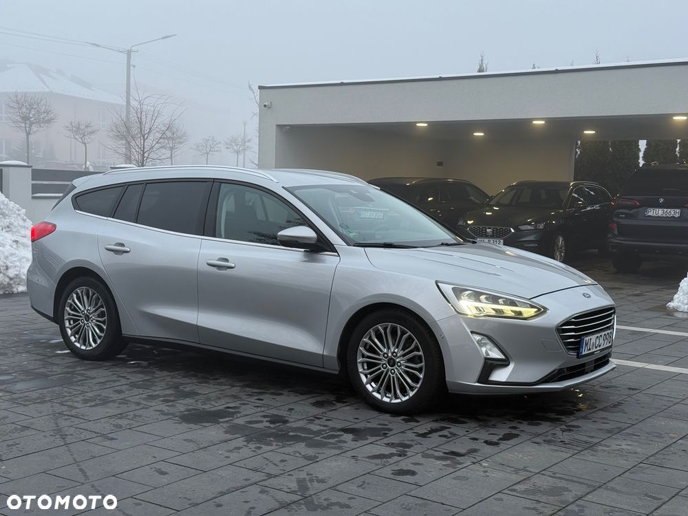 Ford Focus 2.0 EcoBlue Start-Stopp-System TITANIUM - 5