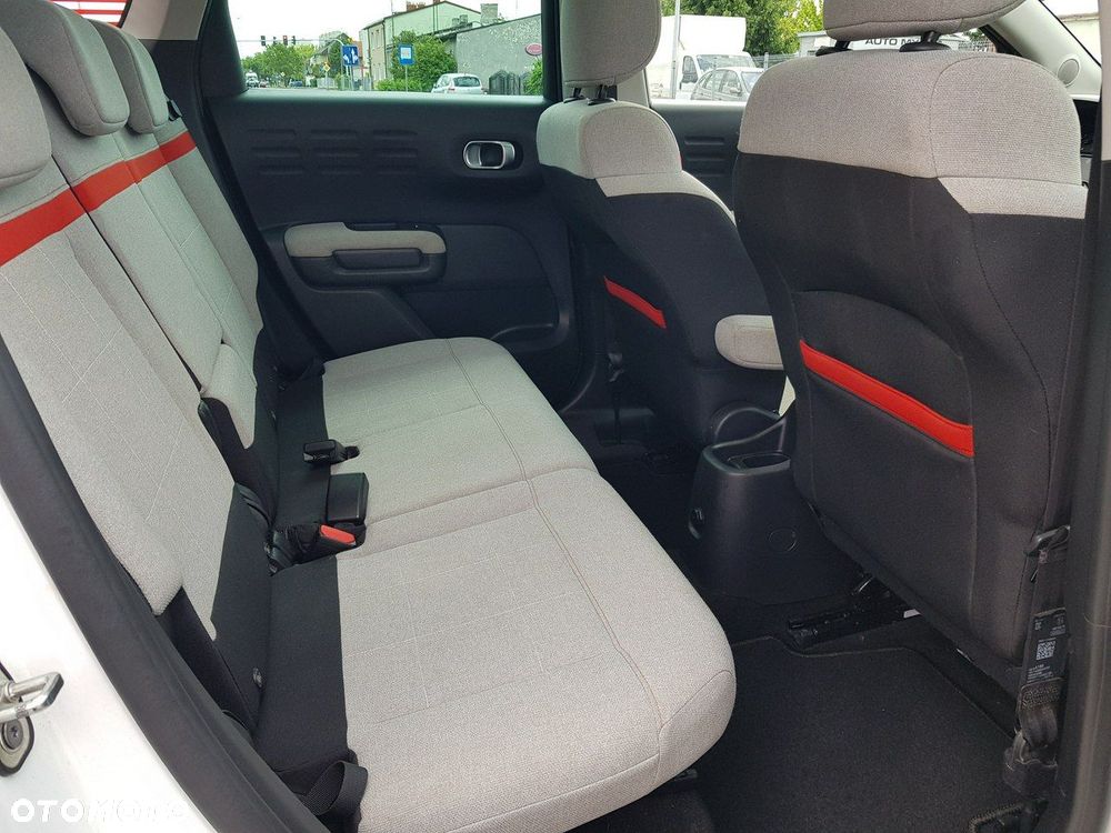 Citroën C3 Aircross 1.2 PureTech Shine S&S - 17