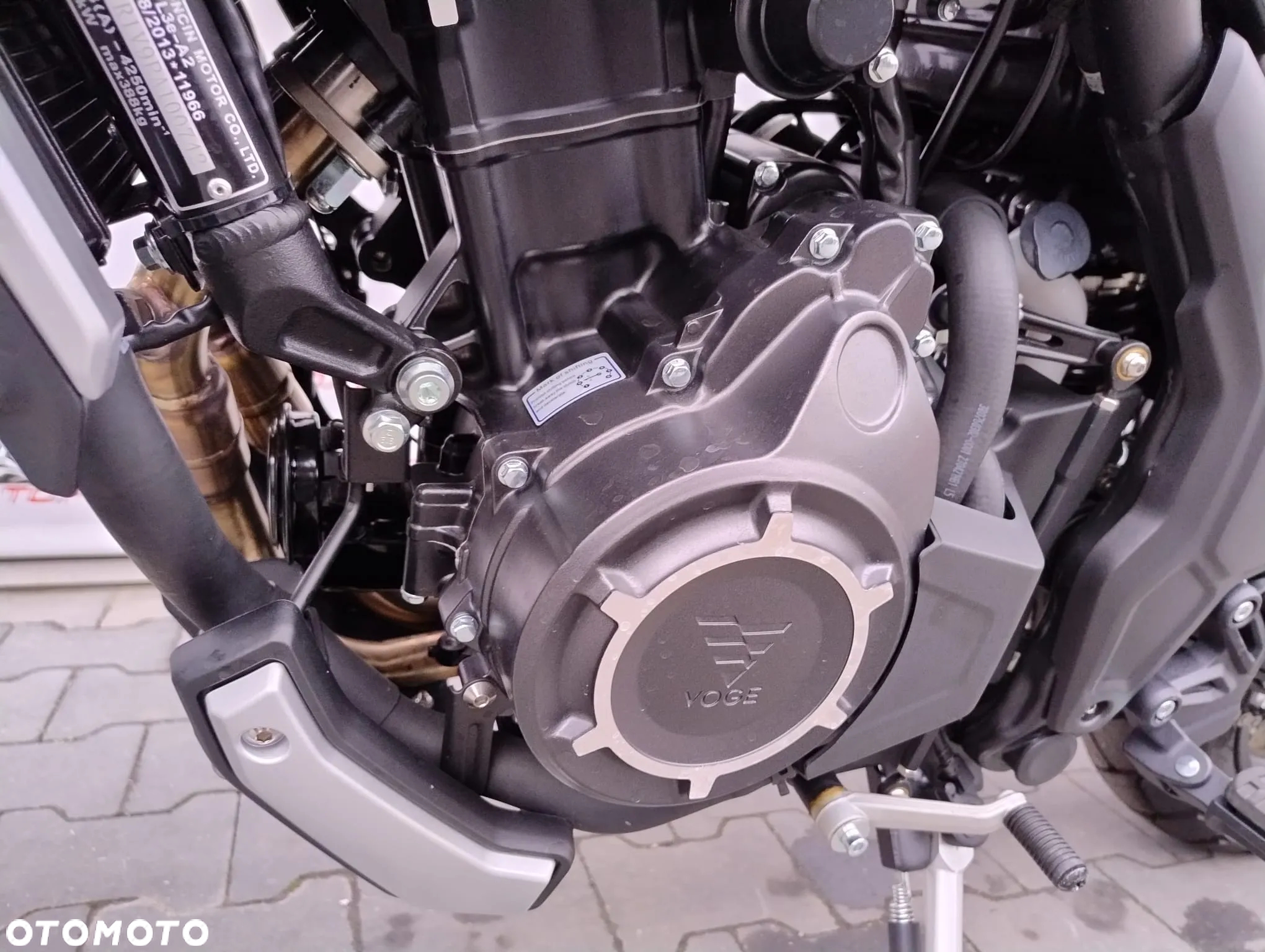 VOGE 525ACX - 19