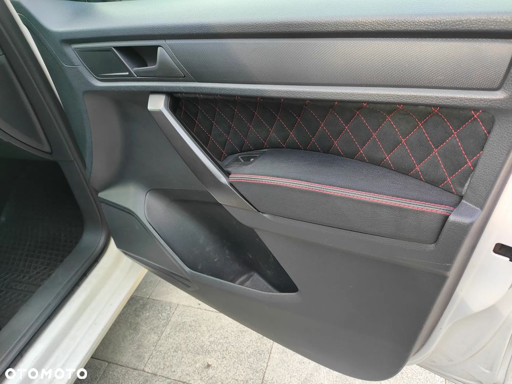 Volkswagen Caddy - 17