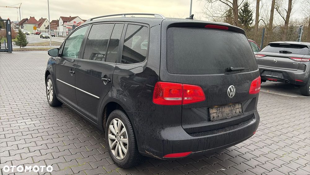 Volkswagen Touran 1.4 TSI DSG Highline - 3