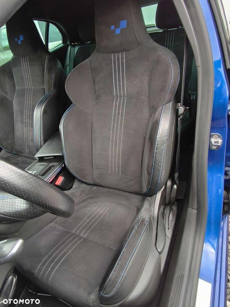 Renault Megane TCe 140 GPF GT LINE - 28