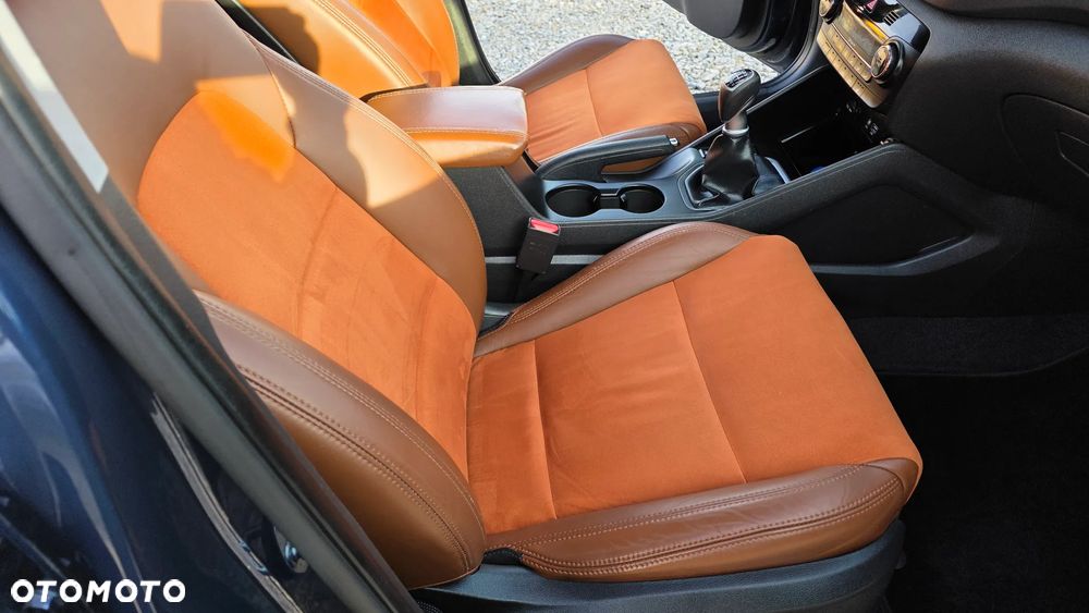 Hyundai Tucson blue 1.6 GDi 2WD Navi - 20