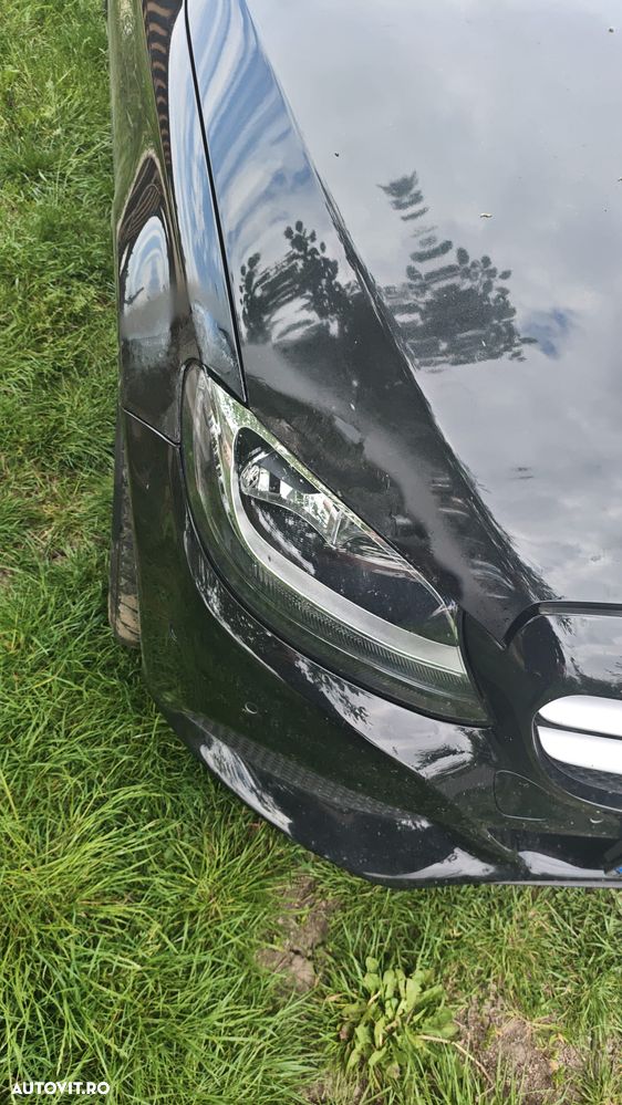 Mercedes-Benz C - 6