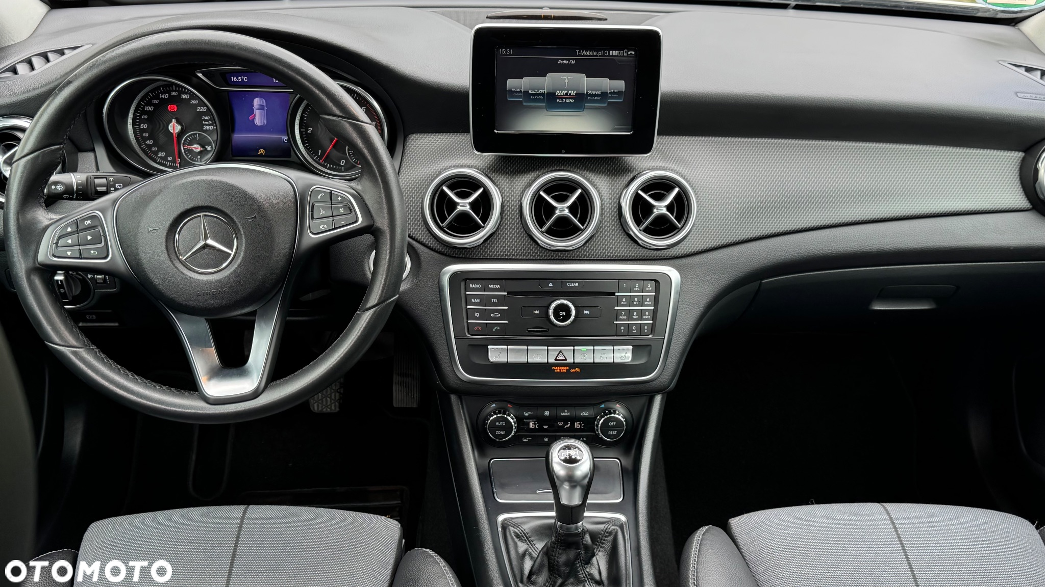 Mercedes-Benz GLA 200 d Style - 8