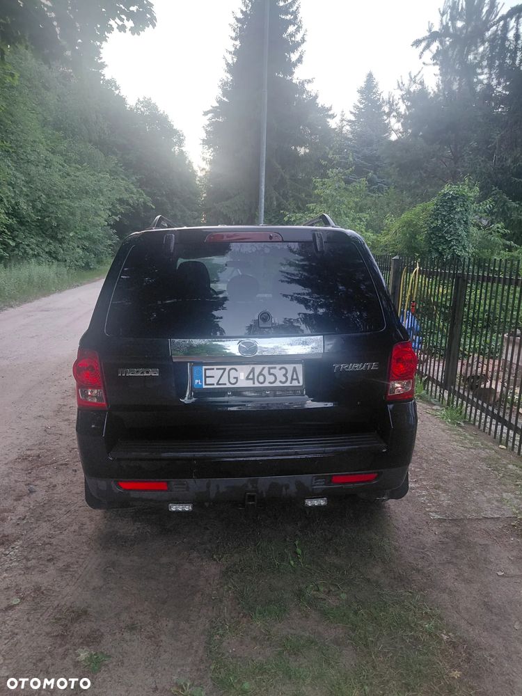 Mazda Tribute - 3