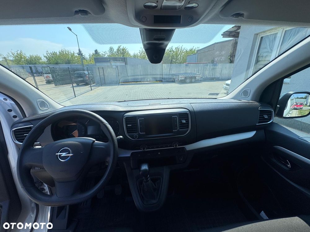 Opel Vivaro - 9